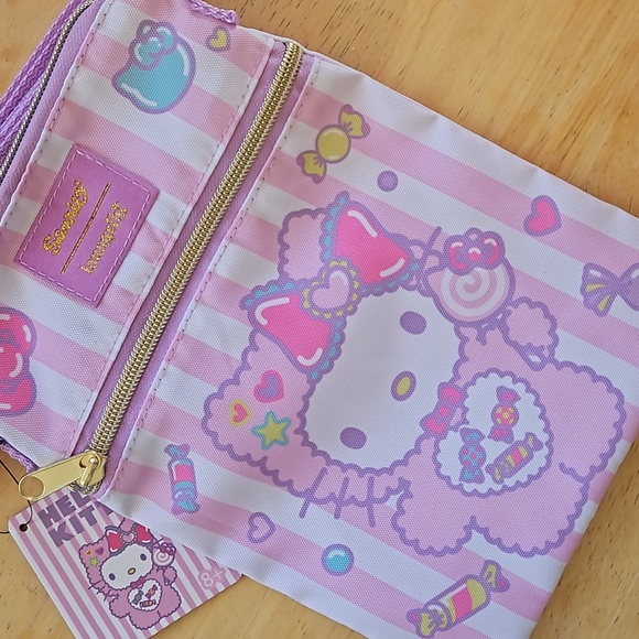 LOUNGEFLY HELLO KITTY CANVAS BAG - Picture 4 of 8